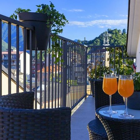 Panoramic Penthouse In The Historical Center Appartement Domodossola Buitenkant foto